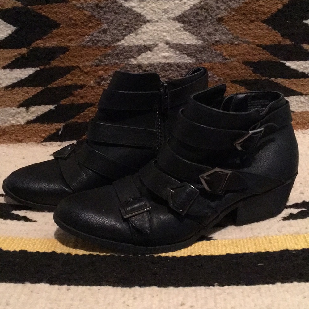 Sam & Libby ankle boots